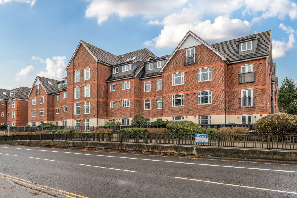 Dorchester Court, London Road, Camberley
